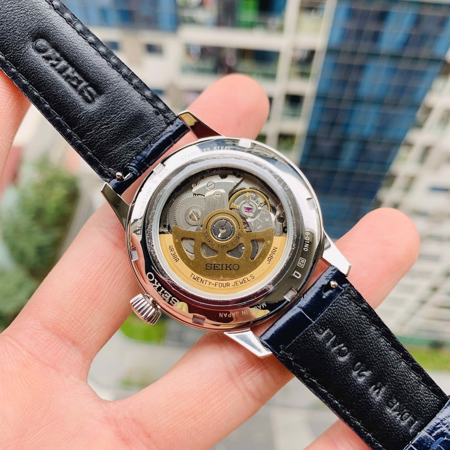 Đồng hồ dây da nam Seiko SSA405J1