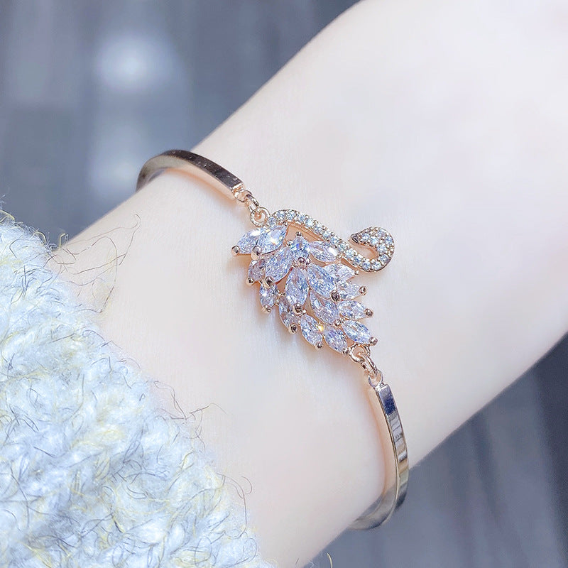 Lắc tay thiên nga Luxury Bracelets - Bạc cao cấp 925 mạ vàng hồng