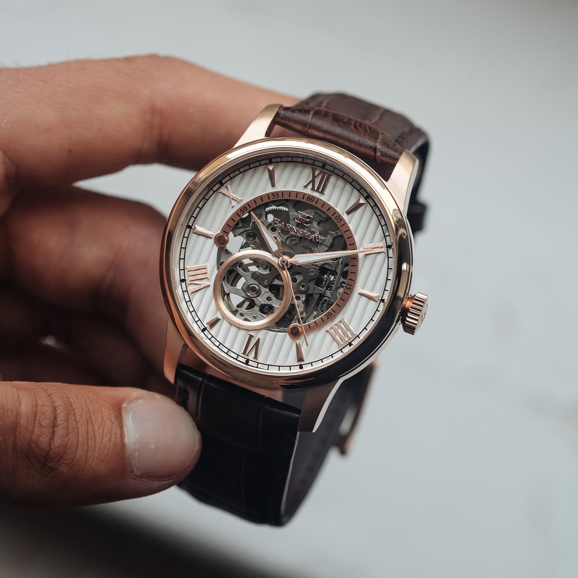 Đồng hồ dây da Nam Thomas Earnshaw ES-8802-04 - 2