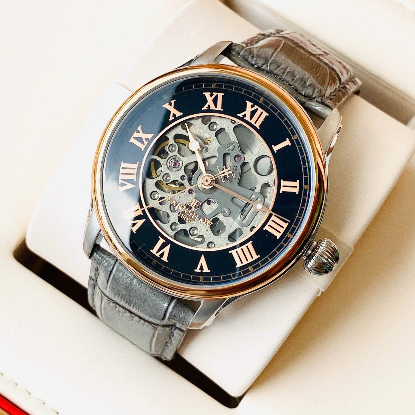 Đồng hồ dây da Nam Thomas Earnshaw ES-8807-04