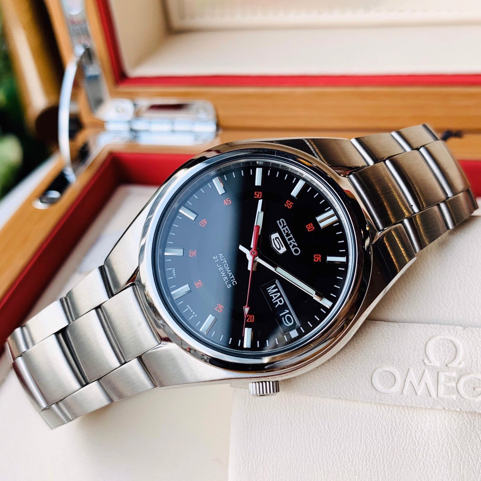 Đồng Hồ Nam Seiko SNK617K1 - 2
